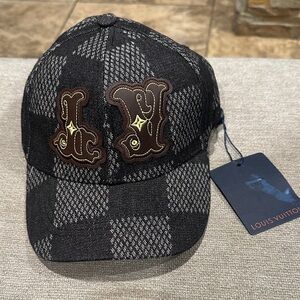 Dark Checkered Cap with Brown Logo